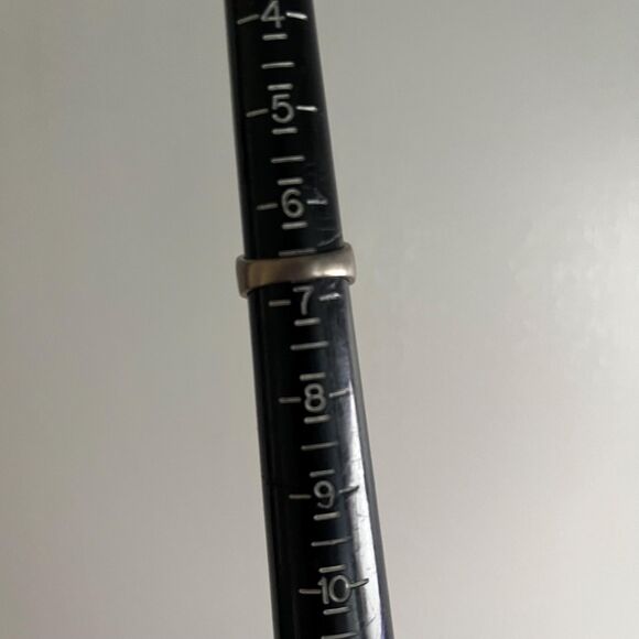 Vintage Cocktail Ring Size 6 3/4 With Blue Sapphire and Sterling Silver Band - Picture 9 of 9